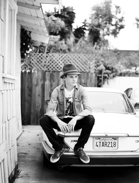 oxymoronic: An Anton Yelchin pi...